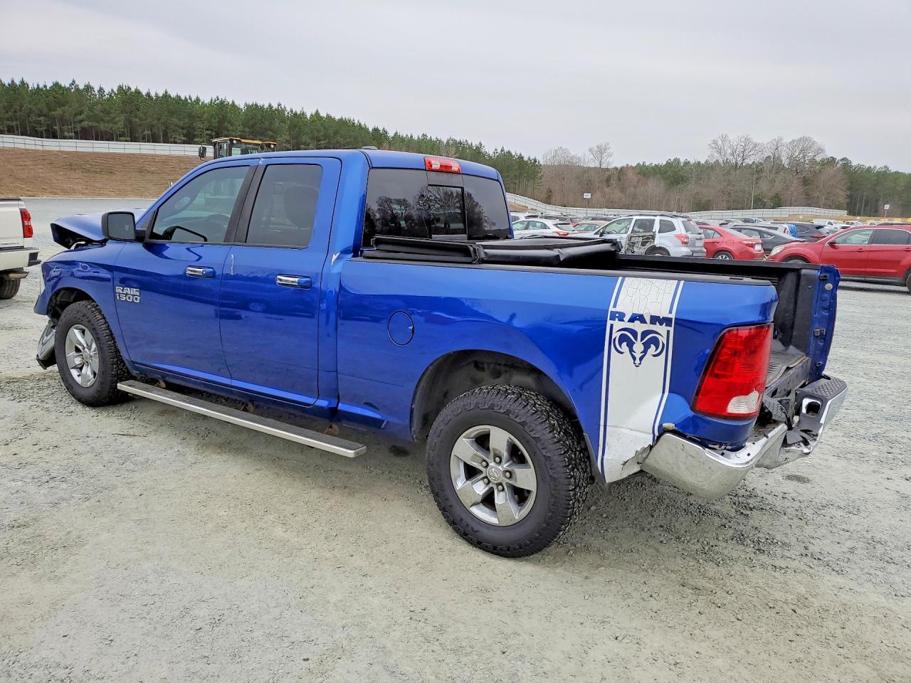 2015 Dodge RAM 1500 SLT