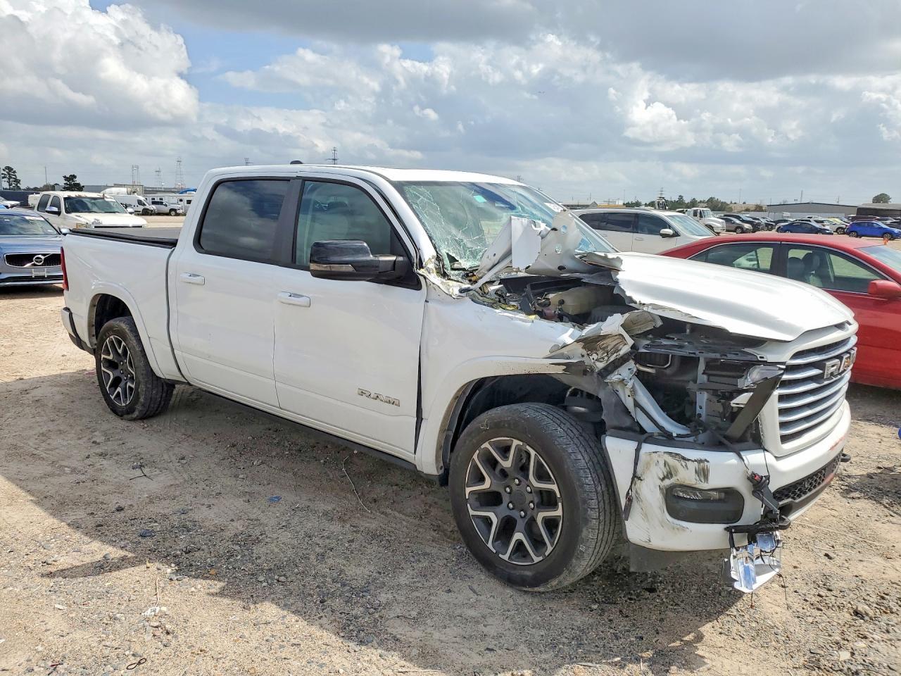 2025 Dodge 1500 Laramie
