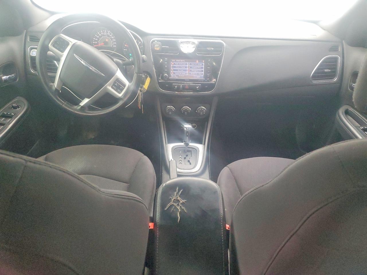 2012 Chrysler 200 Touring