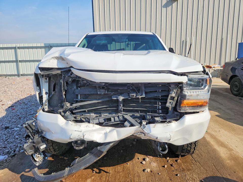 2017 Chevrolet Silverado K1500 Custom