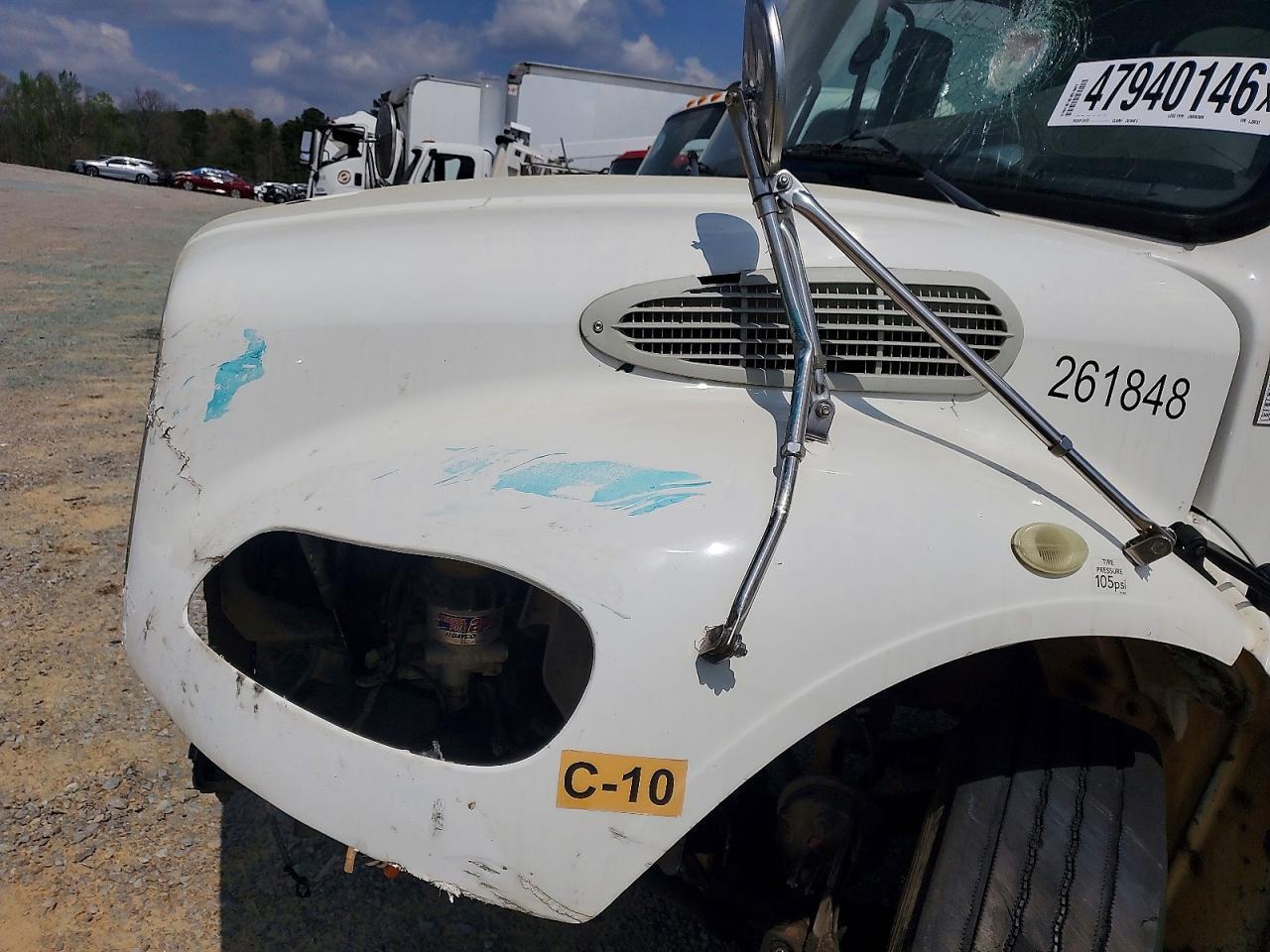 2019 Freigliner 2019 Freightliner Business Class M2 BOX Truck