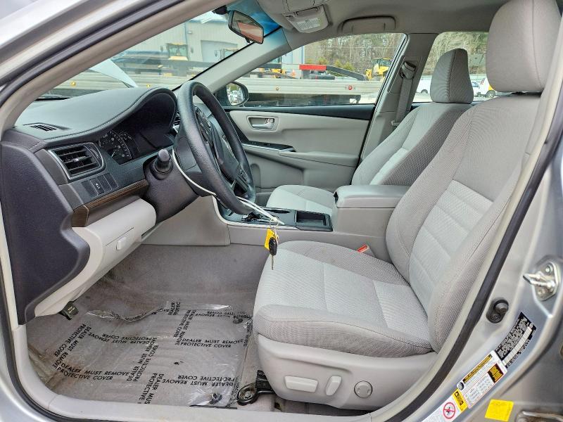 2015 Toyota Camry le