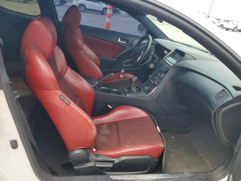 2013 Hyundai Genesis Coupe 2.0t R-spec