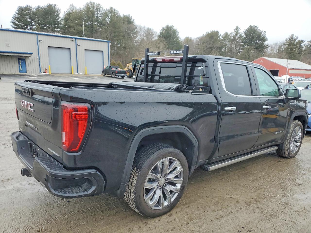 2025 GMC Sierra K1500 Denali
