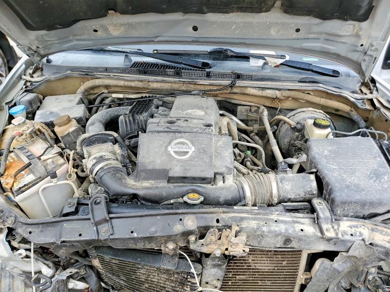 2013 Nissan Frontier s