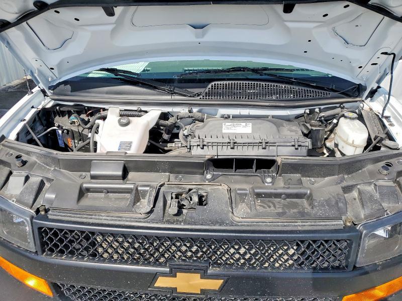 2025 Chevrolet Express G2500