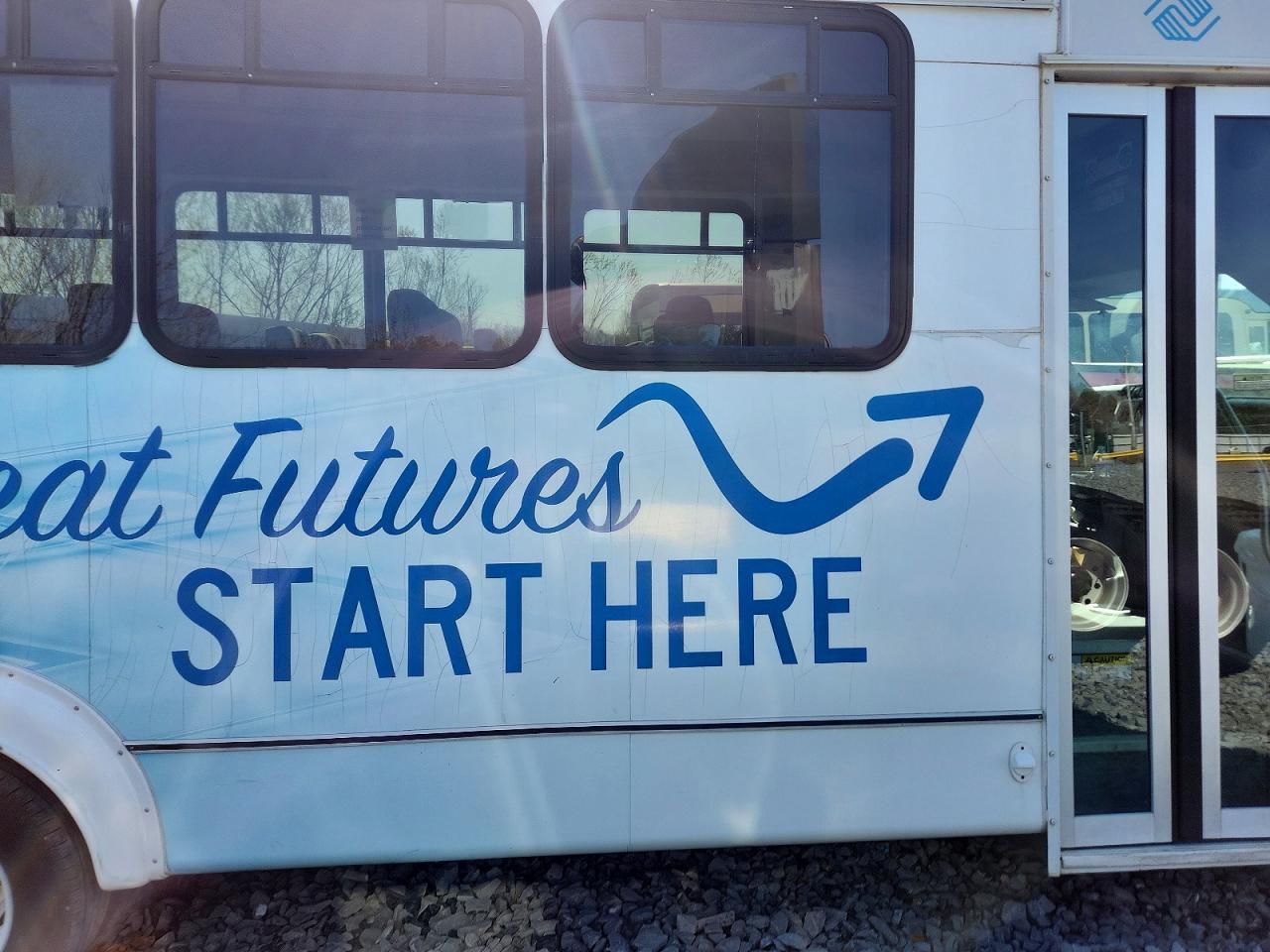 2017 Ford E450 Shuttle Bus