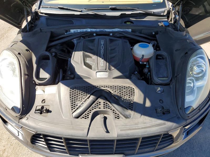 2015 Porsche Macan s