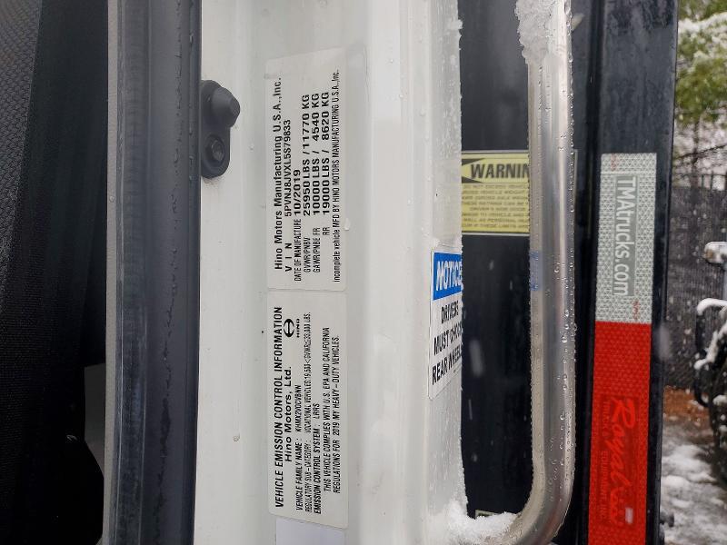 2020 Hino 258/268 Flatbed Truck  With Crash Attenuator