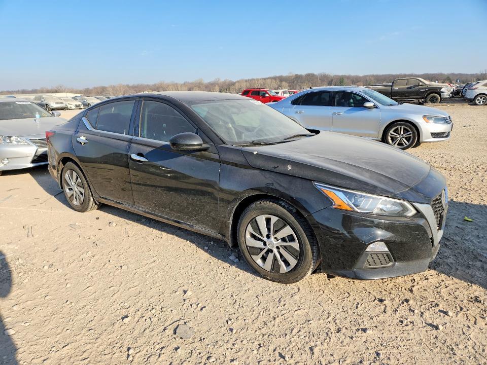 2020 Nissan Altima 2.5 s