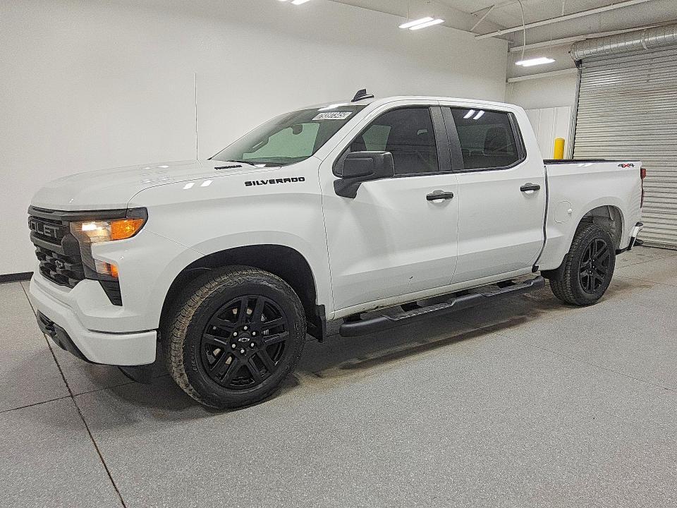 2025 Chevrolet Silverado K1500 Custom