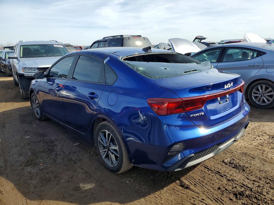 2023 KIA Forte lxs