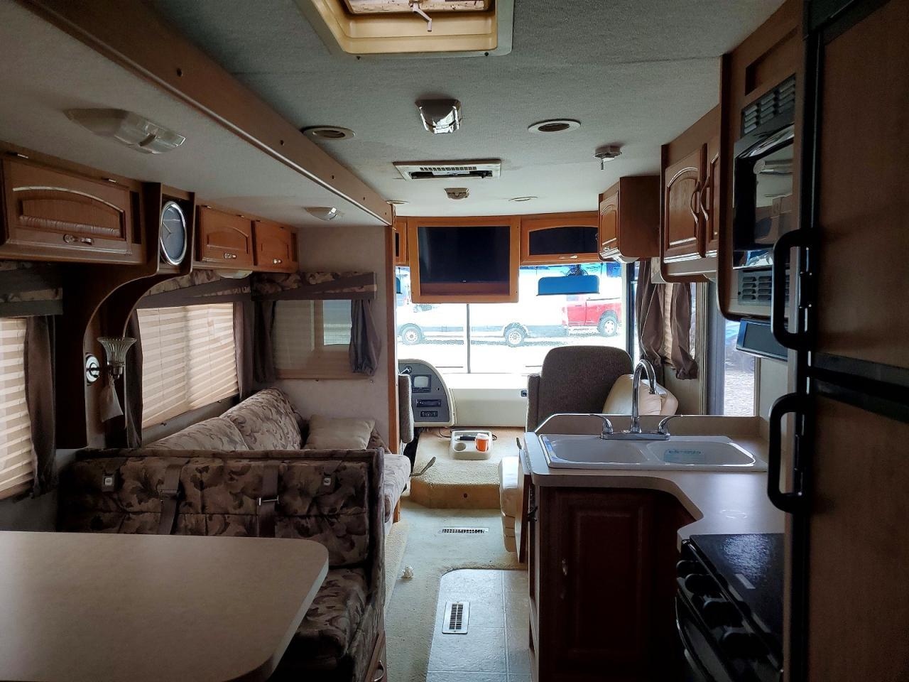 2005 Georgetown 2005 Pursuit RV