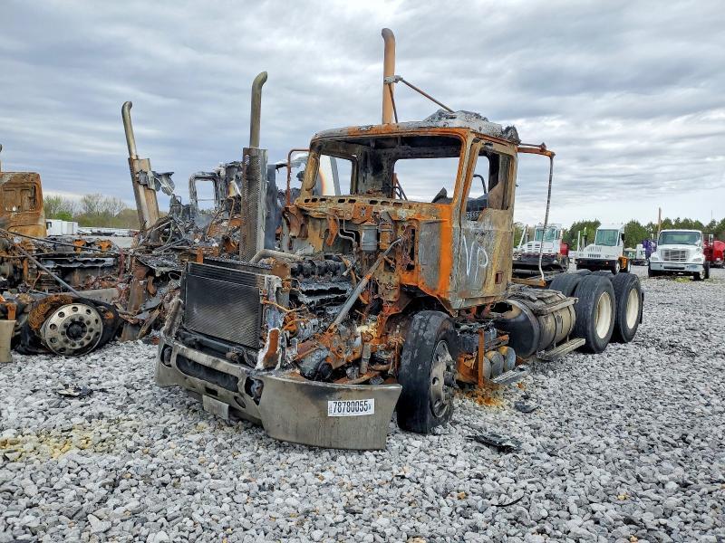 2009 Mack CXU613 Refuse Truck