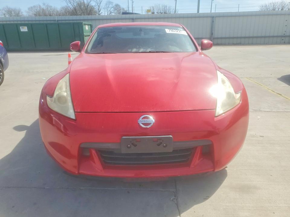 2009 Nissan 370z Base