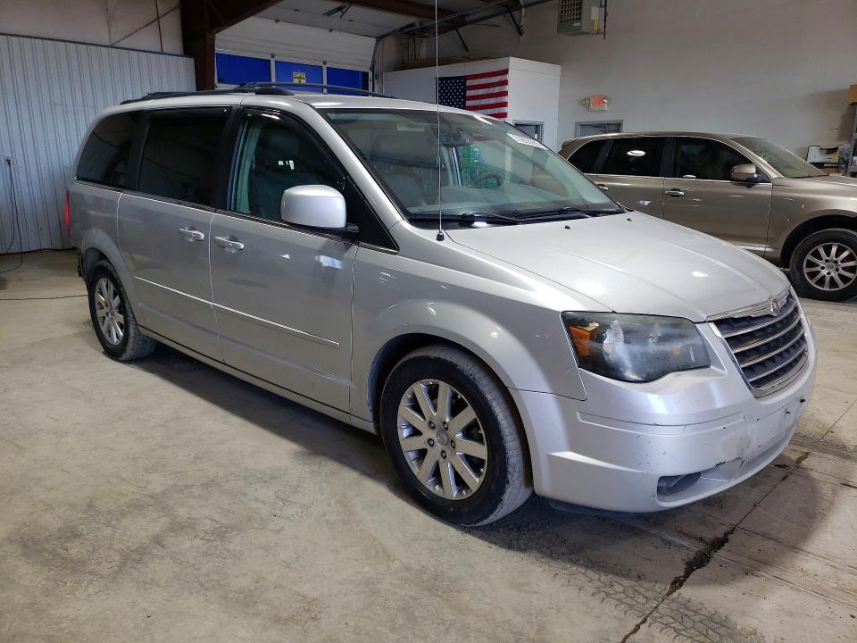 2008 Chrysler Town & Country Touring