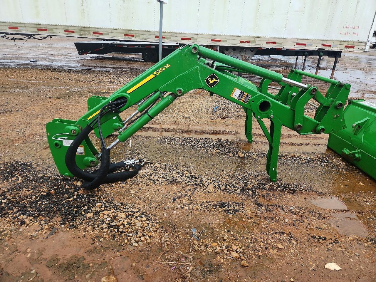 2022 John Deere Loader