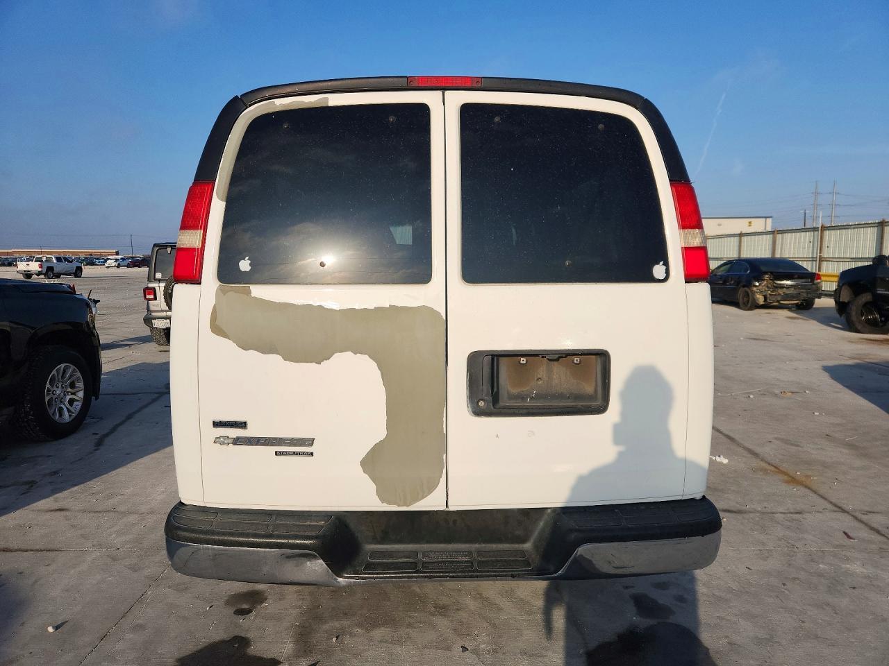 2011 Chevrolet Express G3500 LT