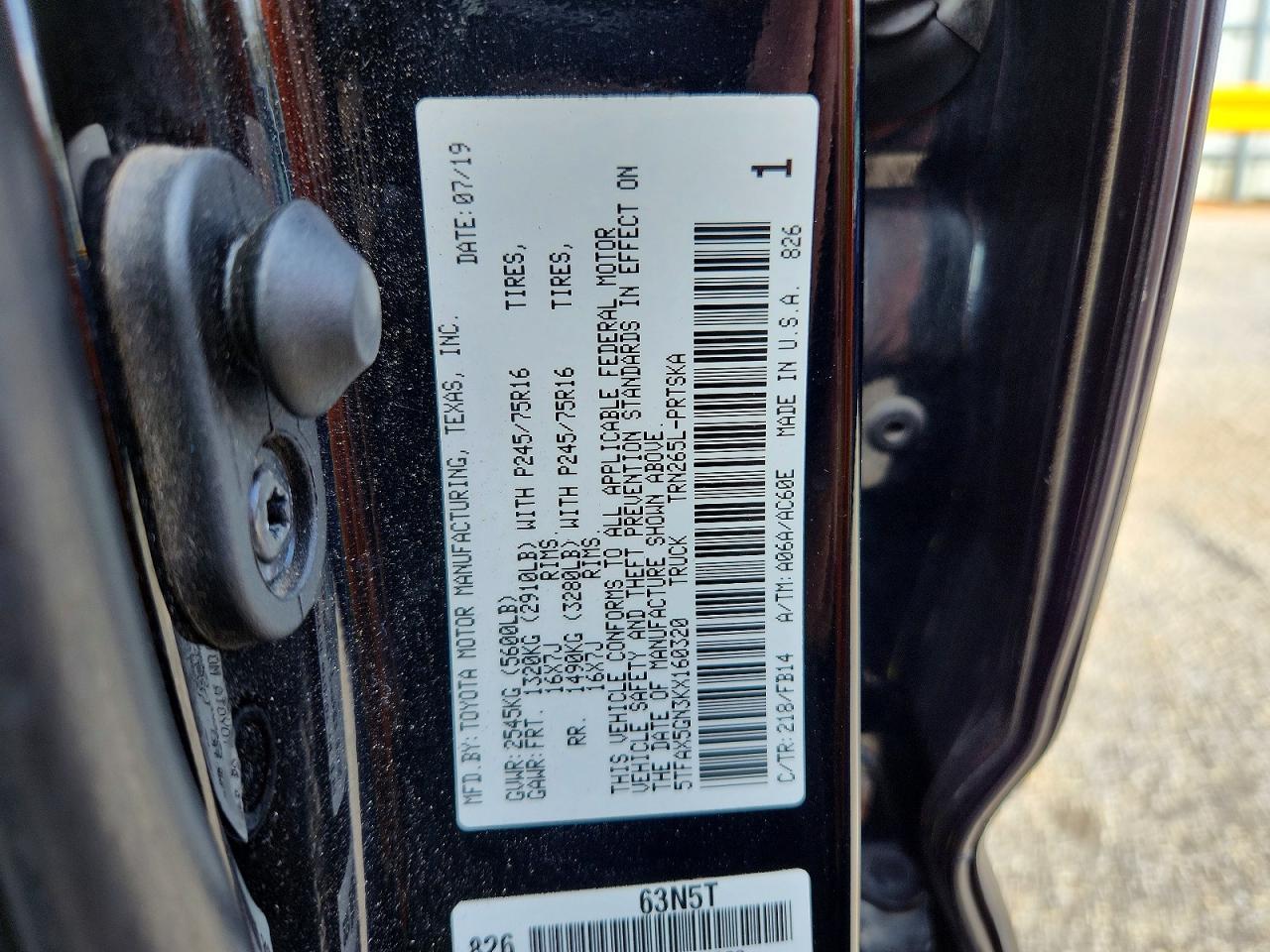 2019 Toyota Tacoma SR