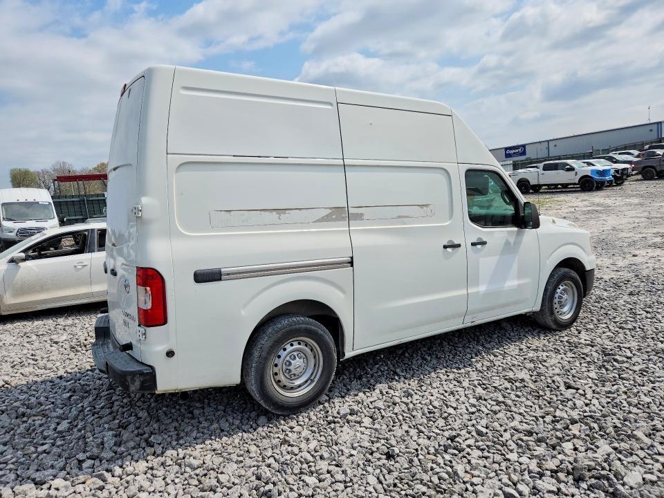 2014 Nissan NV 2500 HD S