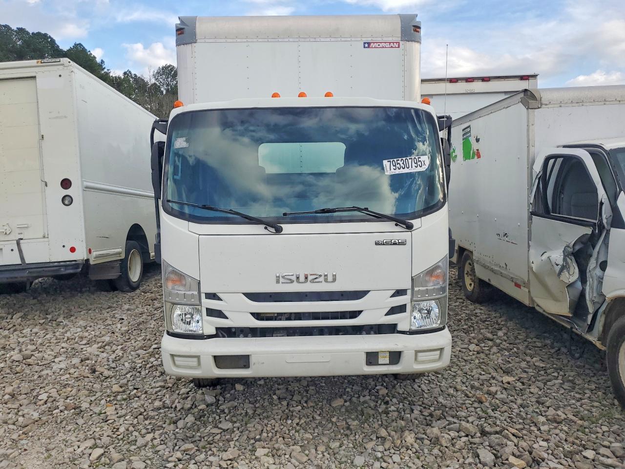 2019 Isuzu NPR HD