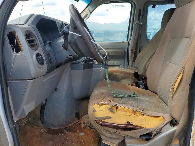 2014 Ford Econoline E350 Super Duty Wagon