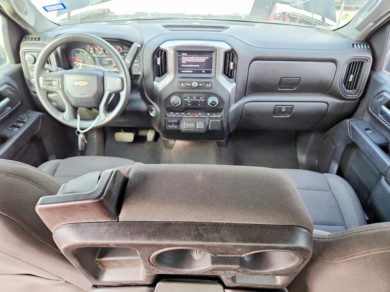 2024 Chevrolet Silverado K2500 Custom