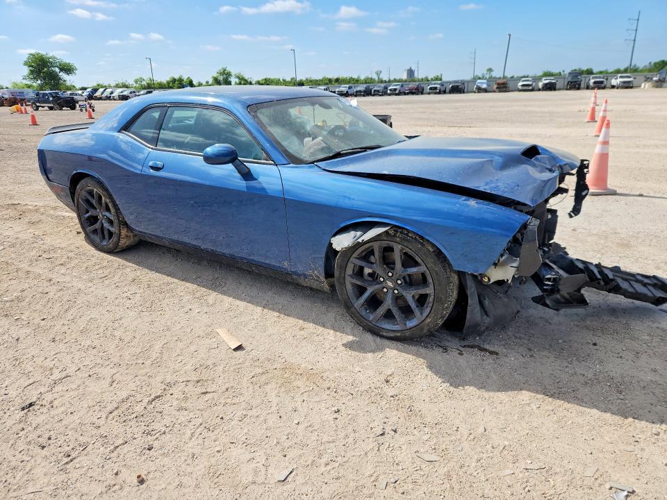 2022 Dodge Challenger r