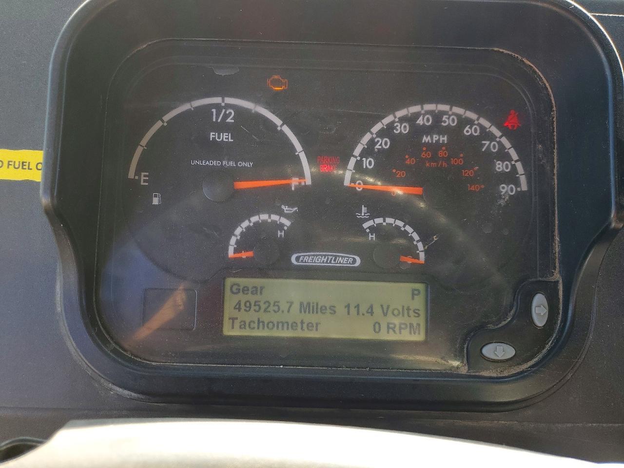 2021 Freightliner MT45G Chassis Delivery Truck