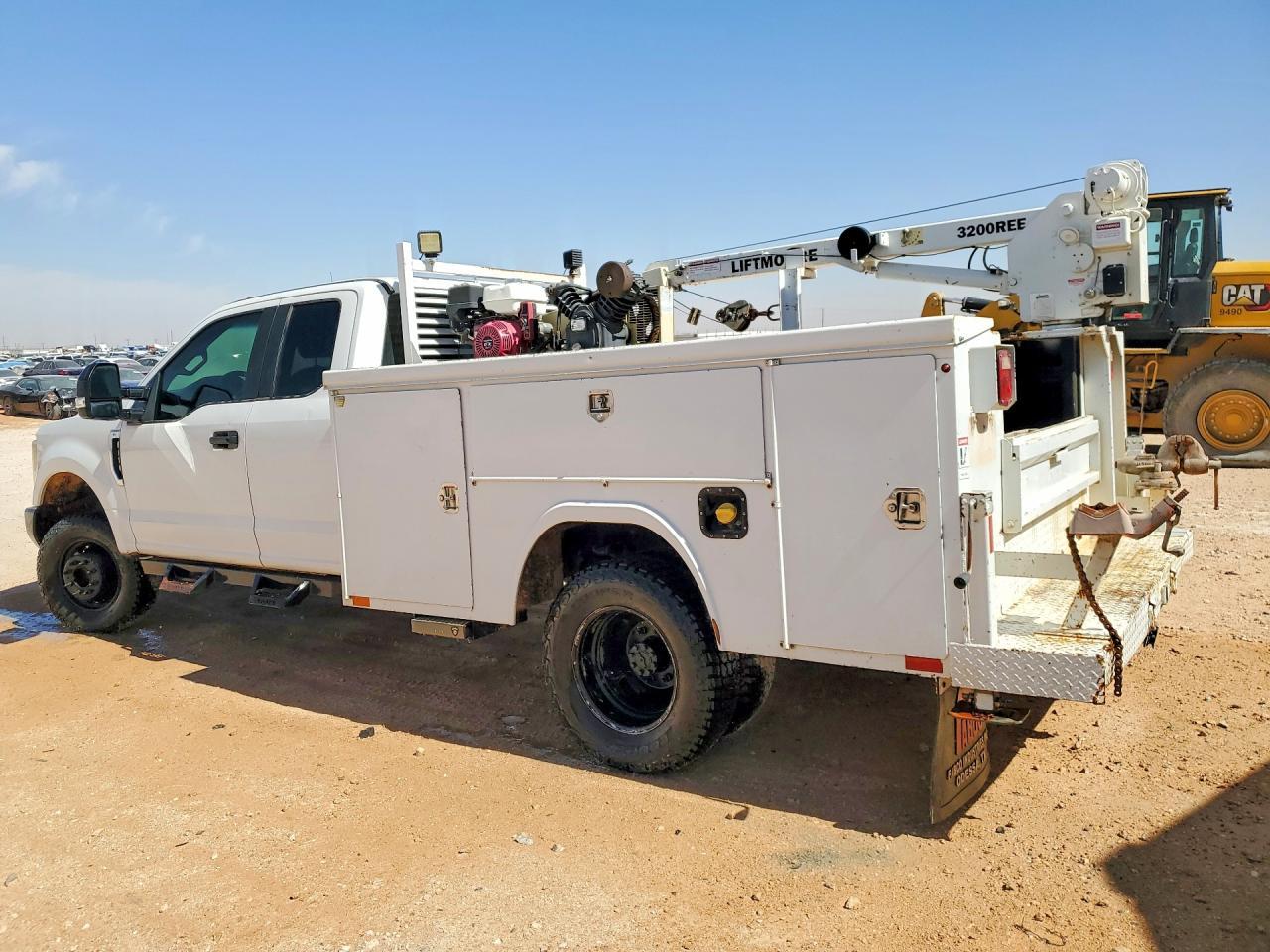 2018 Ford F350 Super Duty Utility / Service Truck