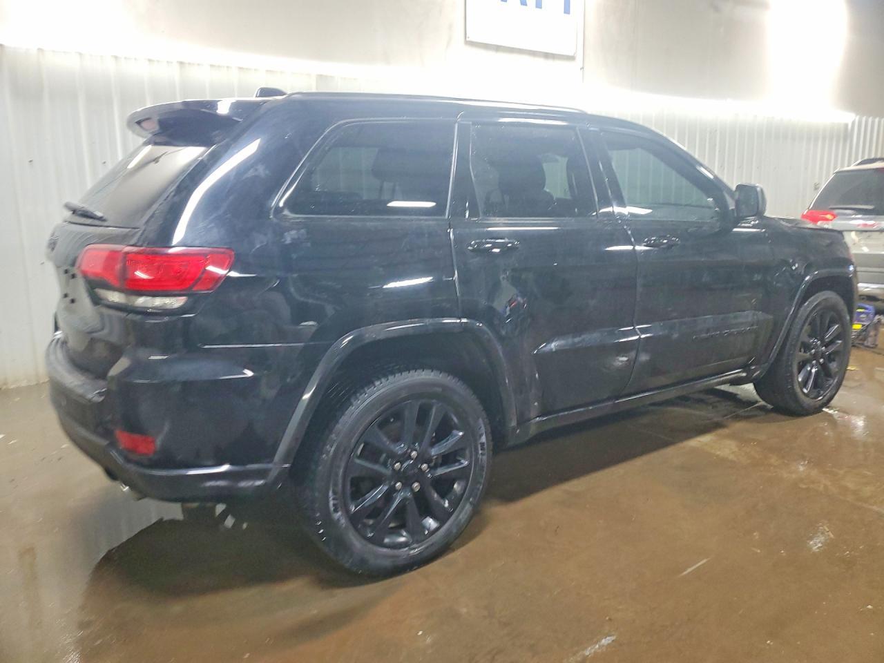 2017 Jeep Grand Cherokee Laredo