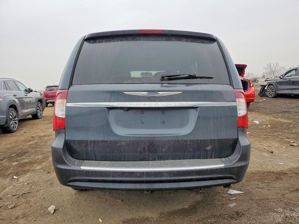 2013 Chrysler Town & Country Touring