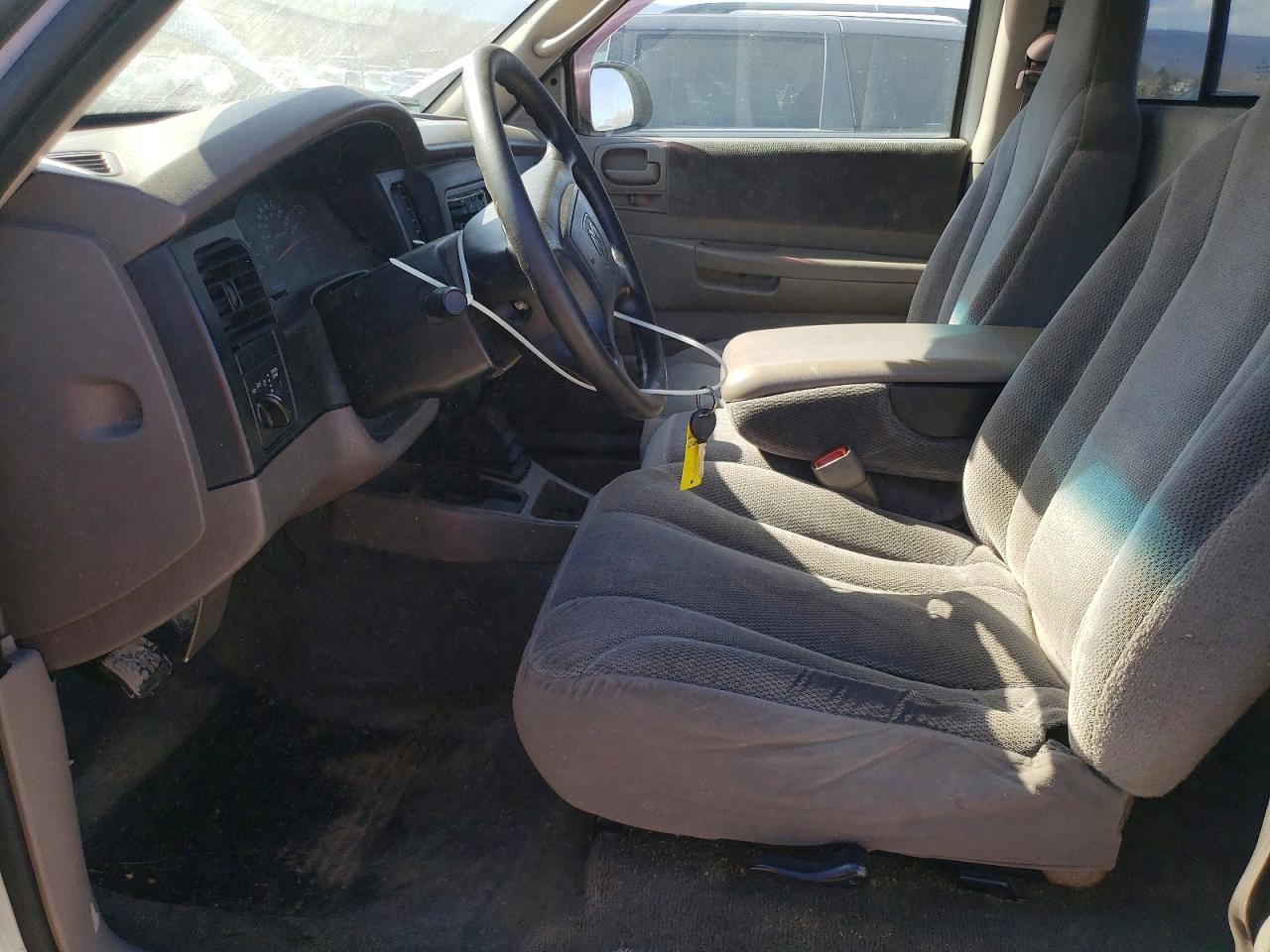 2003 Dodge Dakota Sport