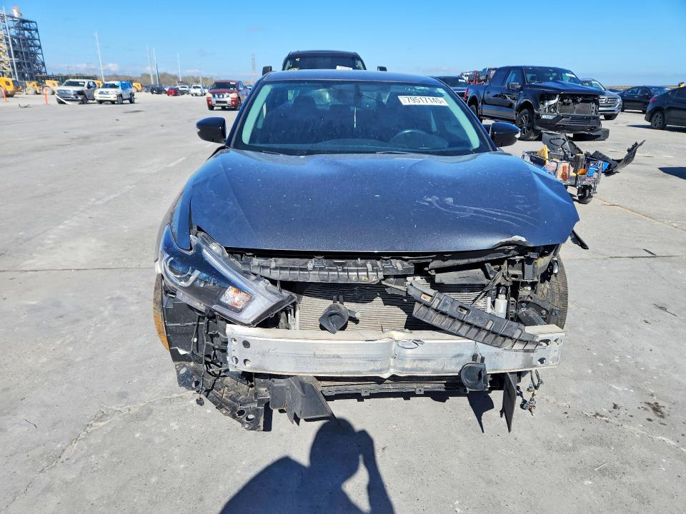 2017 Nissan Maxima 3.5 sv