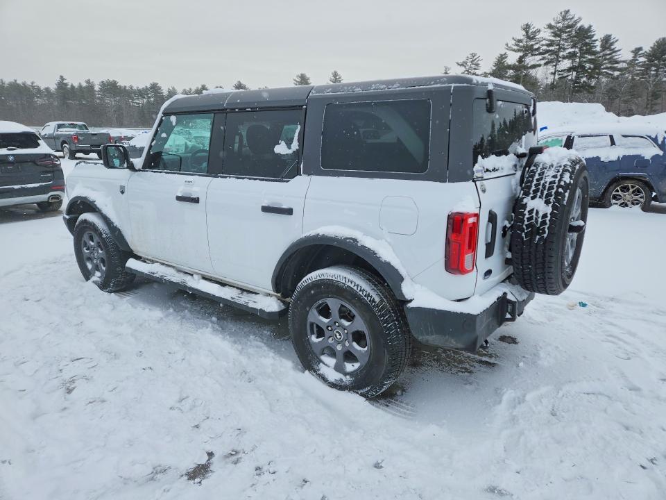 2023 Ford Bronco Base