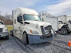 Salvage trucks for sale at Grantville, PA auction: 2019 Freigliner 2019 Freightliner Cascadia 126 Semi Truck