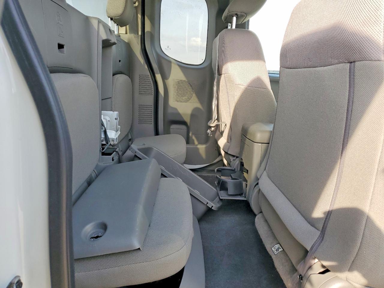 2020 Nissan Frontier S