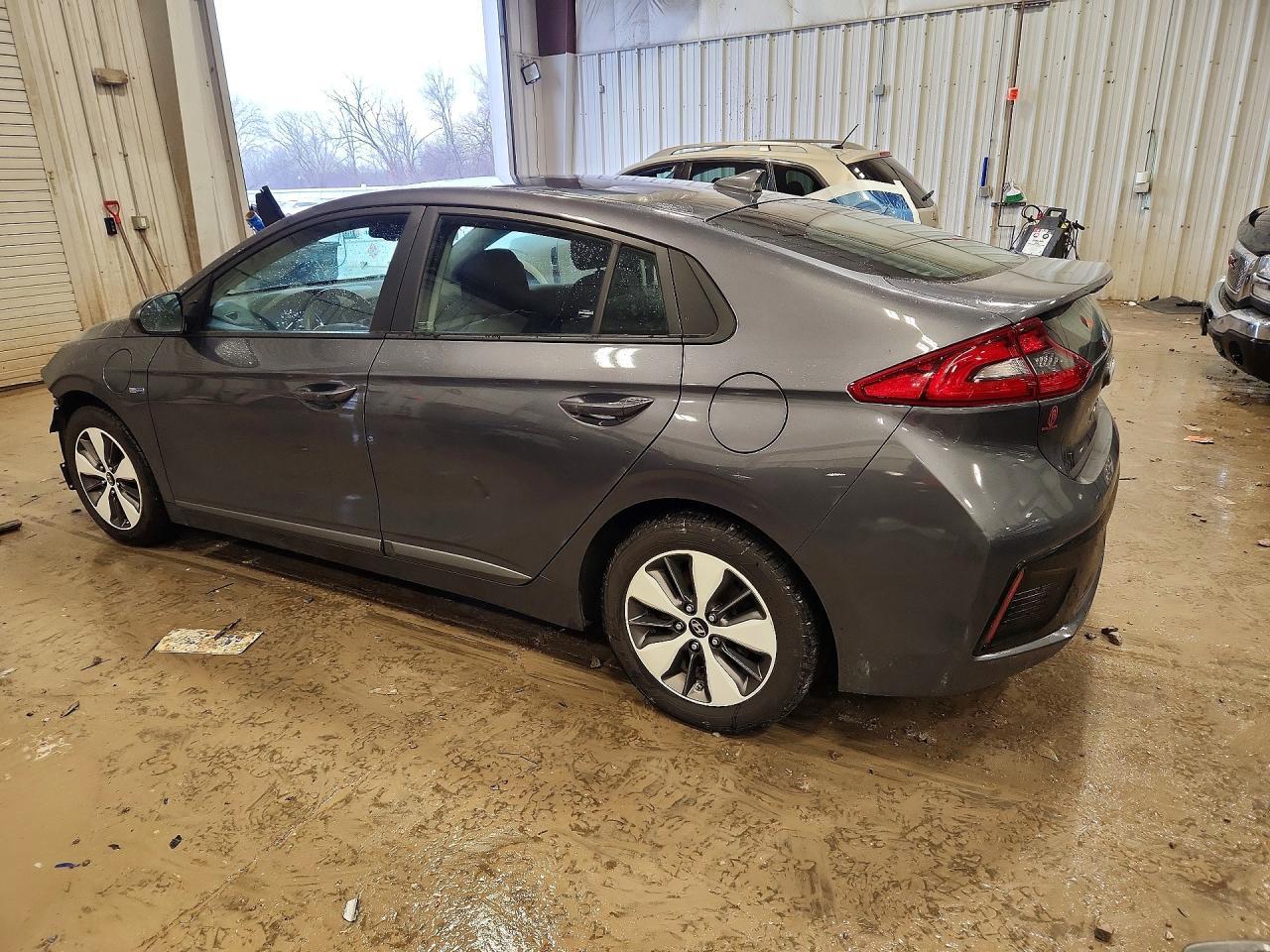 2019 Hyundai Ioniq Plug-in Hybrid Base