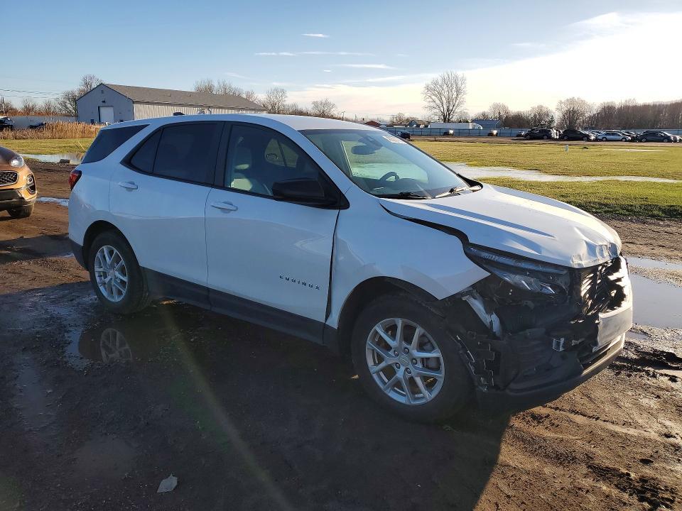 2022 Chevrolet Equinox ls