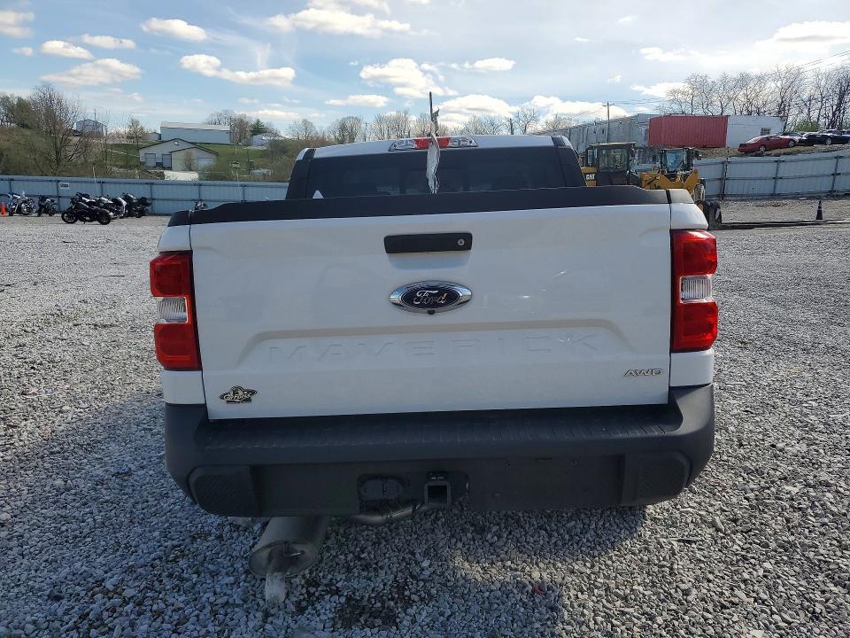 2022 Ford Maverick XL