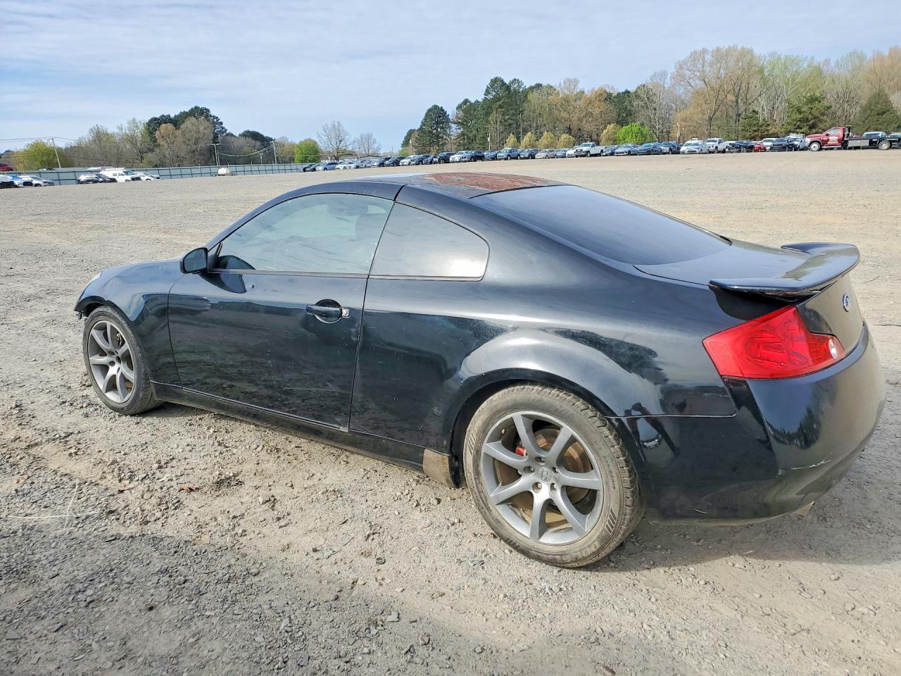 2003 Infiniti G35 Base