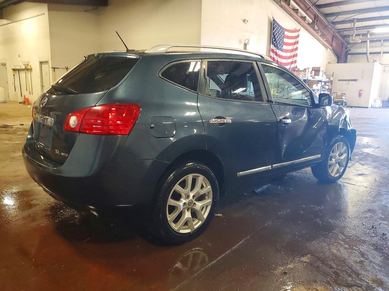 2012 Nissan Rogue s