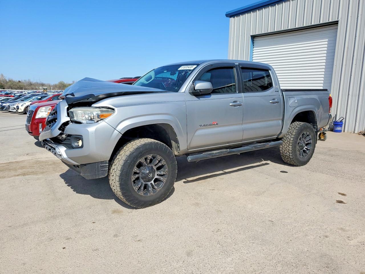 2016 Toyota Tacoma SR5