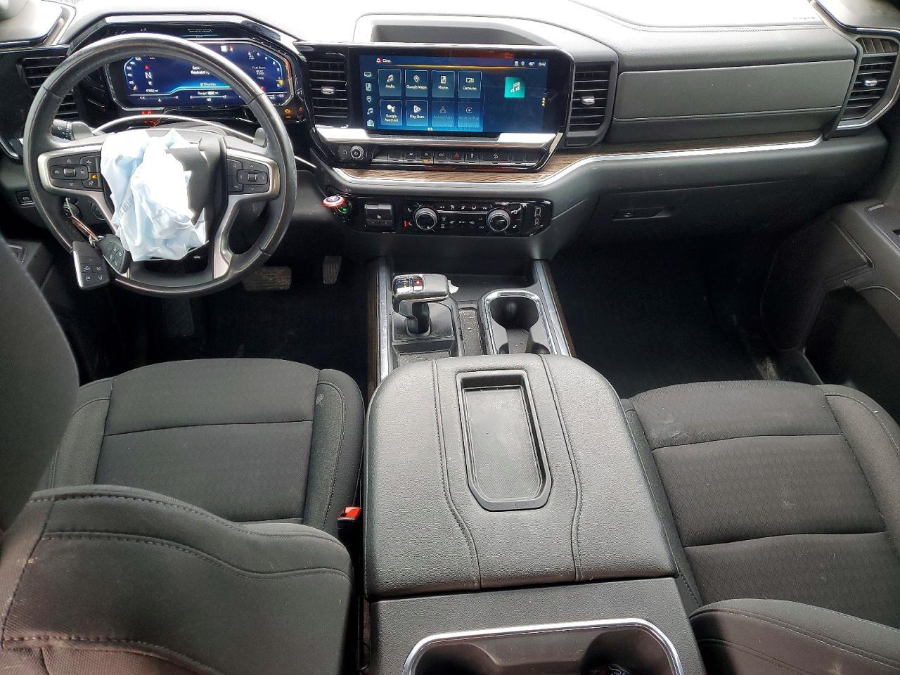 2022 Chevrolet Silverado K1500 RST