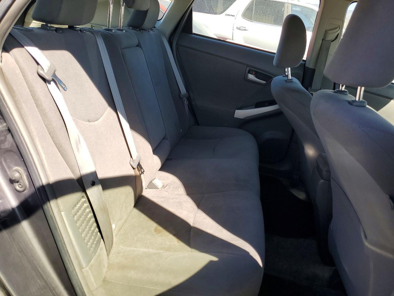 2010 Toyota Prius ii