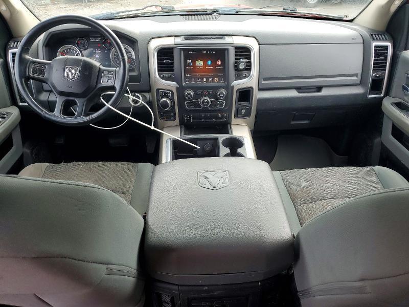 2015 Dodge RAM 1500 SLT