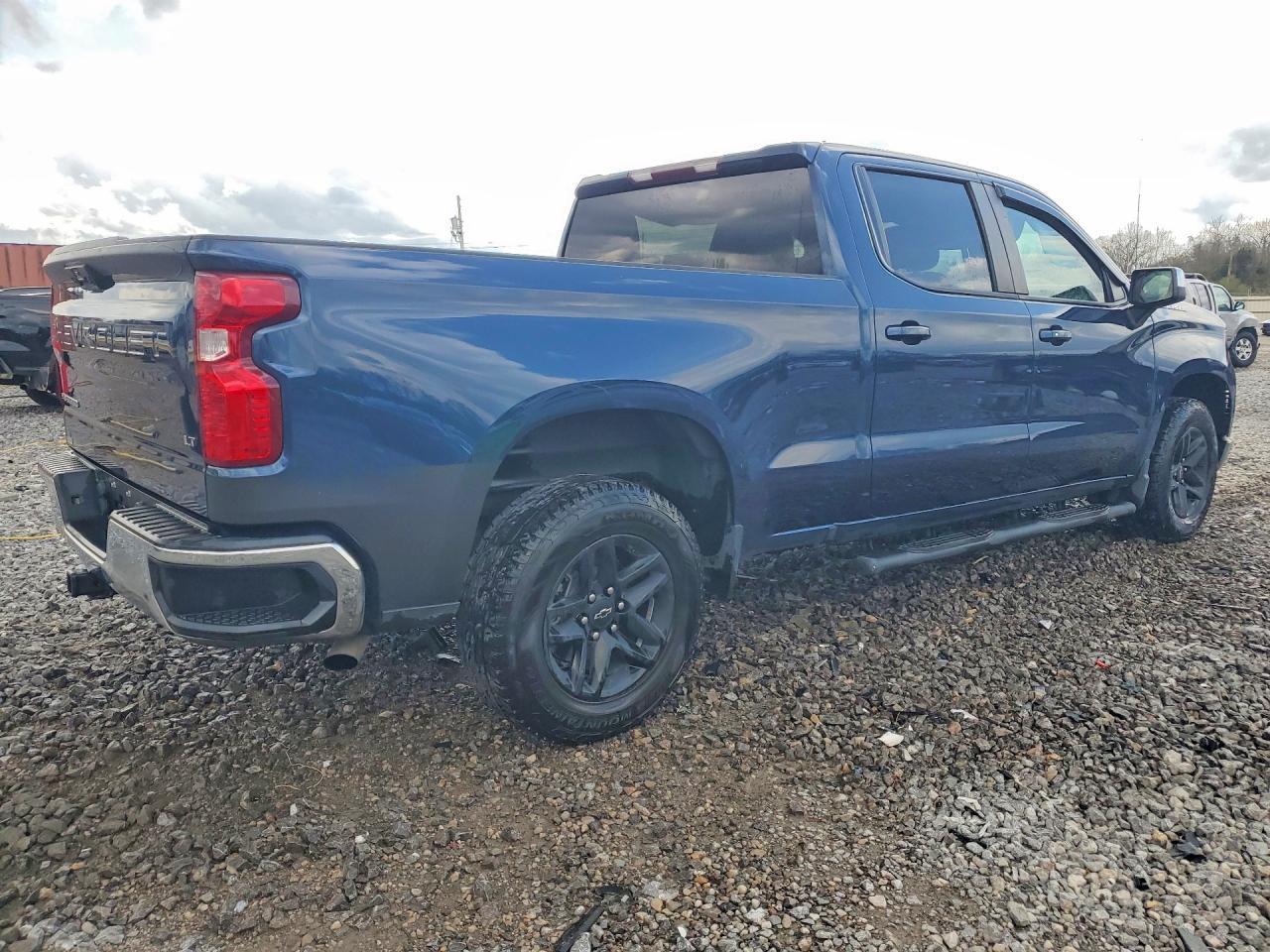 2023 Chevrolet Silverado C1500 LT