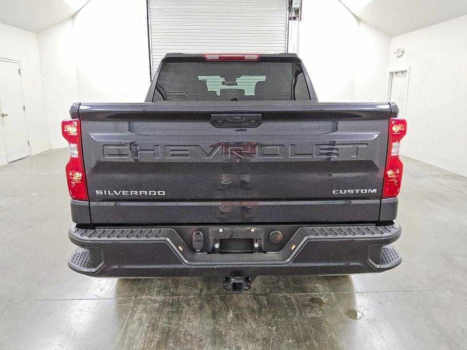 2023 Chevrolet Silverado C1500 Custom