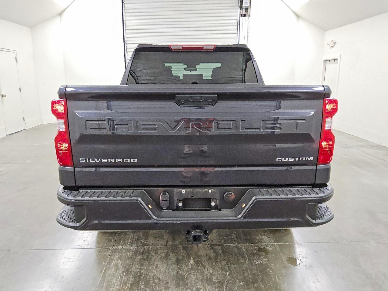 2023 Chevrolet Silverado C1500 Custom