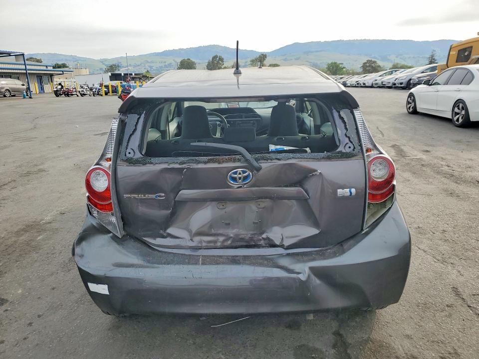 2014 Toyota Prius c one